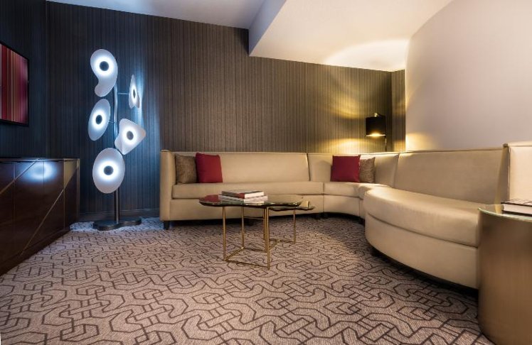 SUITE KING BED NON SMOKING Room
