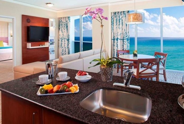 SUITE WITH KITCHENETTE Room