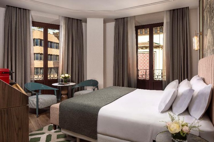 DOUBLE SINGLE USE PREMIUM WITH VIEWS Room