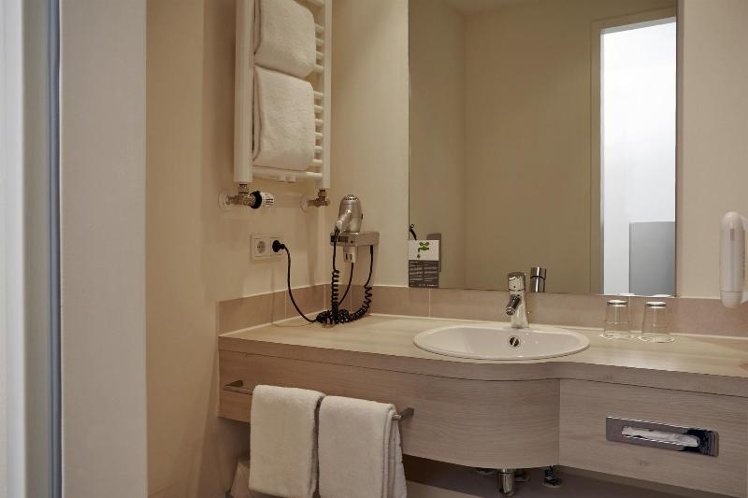 DOUBLE COMFORT Room