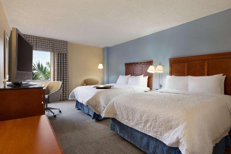 DOUBLE TWO DOUBLE BEDS NON SMOKING Room