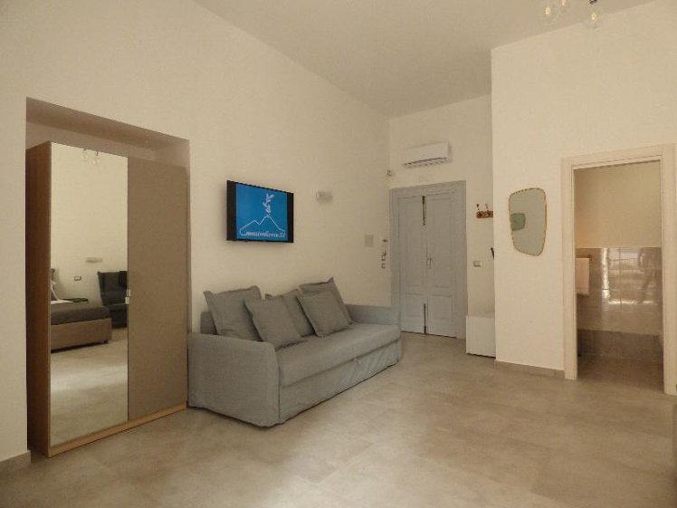 JUNIOR SUITE STANDARD Room