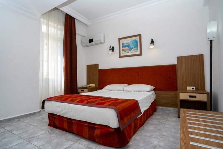 SUITE ONE BEDROOM Room