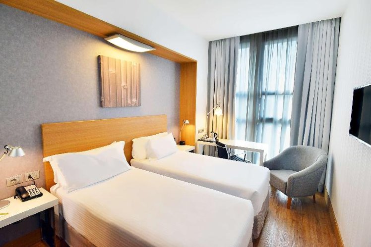 TWIN STANDARD Room