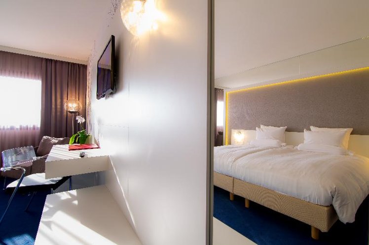 DOUBLE DELUXE Room