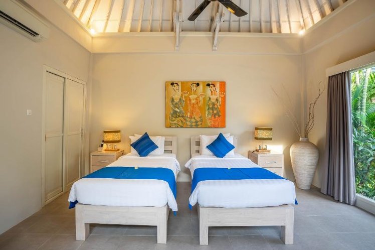 VILLA THREE BEDROOMS Room