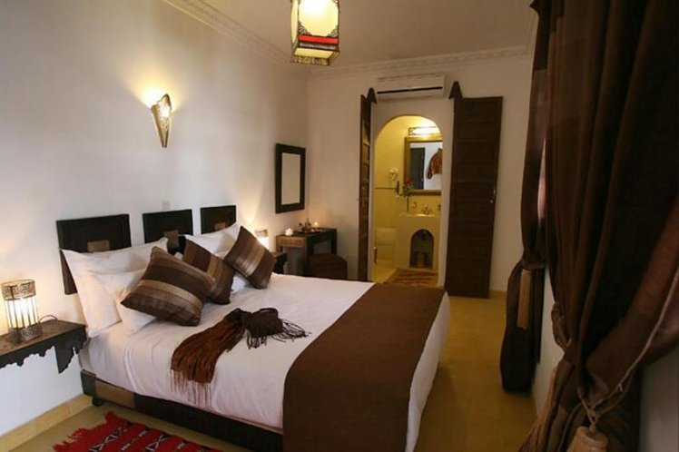 DOUBLE STANDARD Room