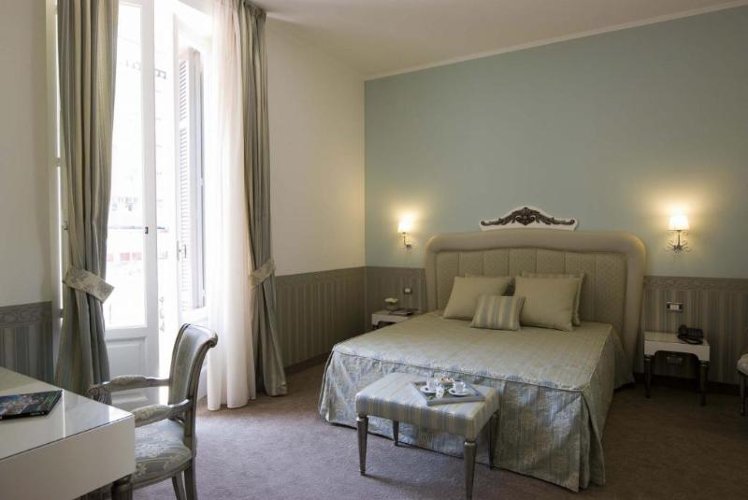 DOUBLE DELUXE Room