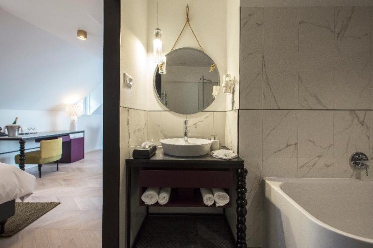 SUITE COMFORT Room