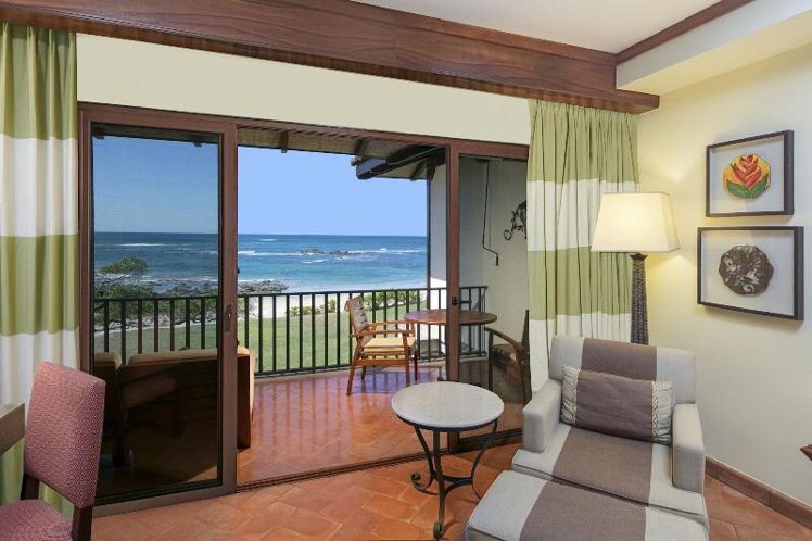 SUITE OCEAN FRONT KING BED Room