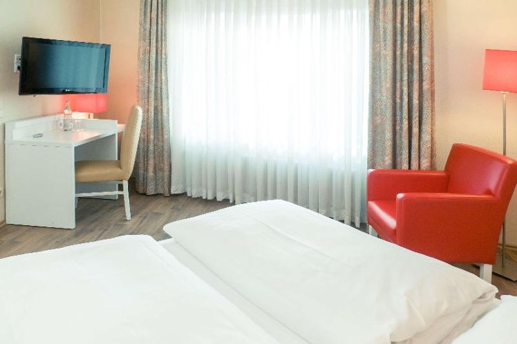 TWIN STANDARD Room