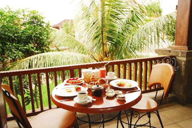 Kakiang Bungalows