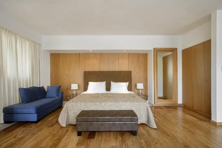 JUNIOR SUITE SIDE SEA VIEW Room