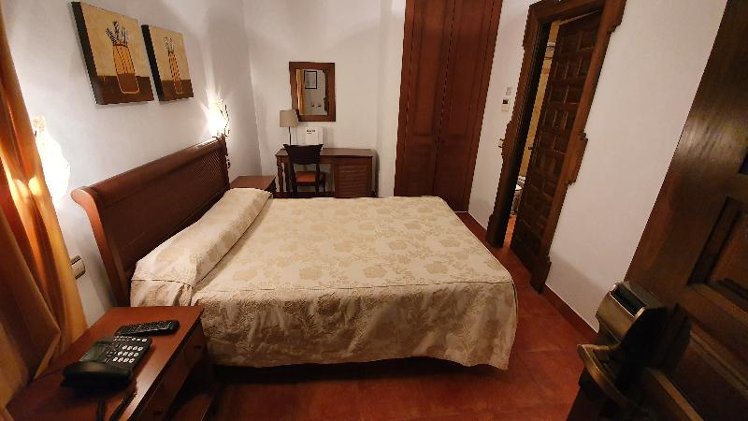 Double or Twin INNER Room