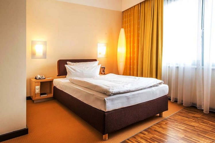 SINGLE COMFORT Room