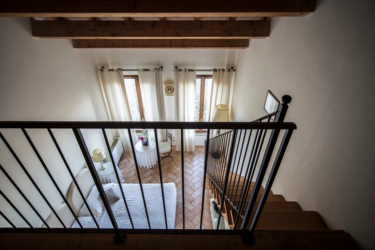 DOUBLE STANDARD Room