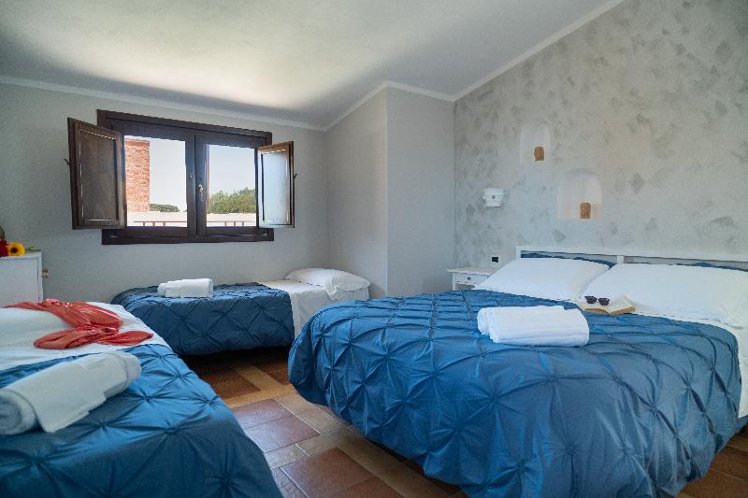 QUADRUPLE STANDARD Room