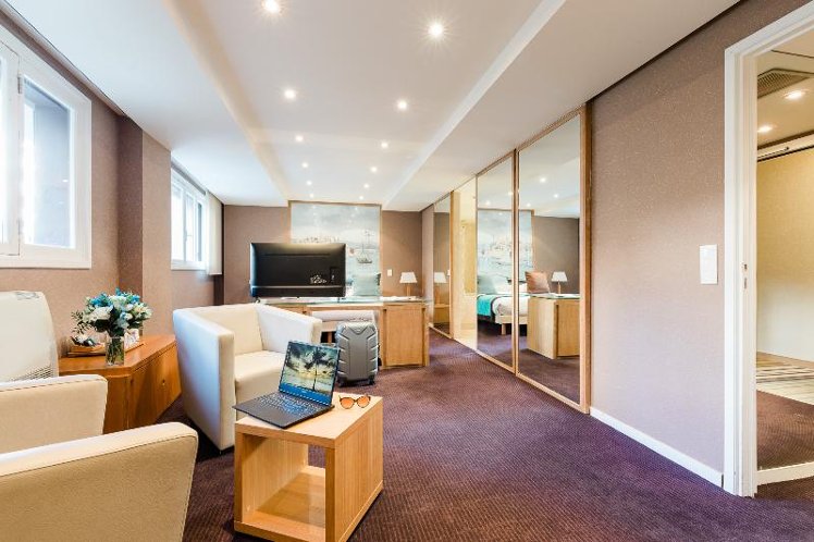 DOUBLE COMFORT Room
