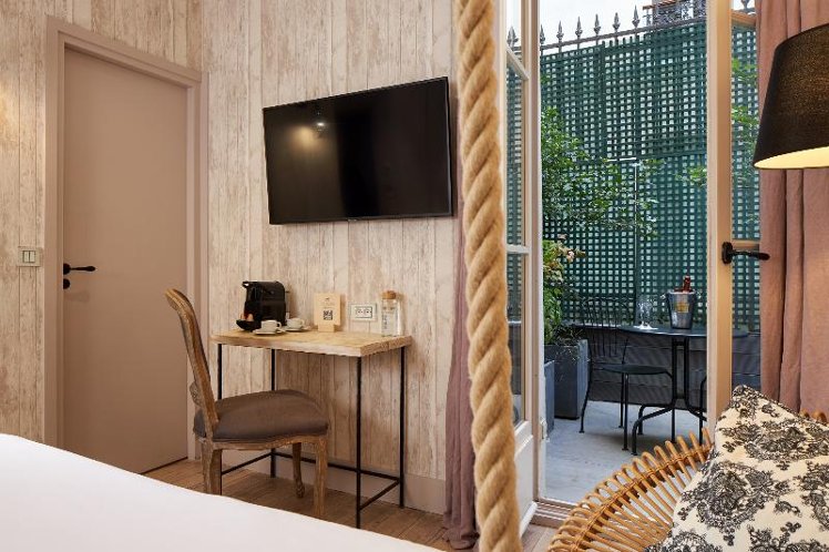 DOUBLE CLASSIC Room