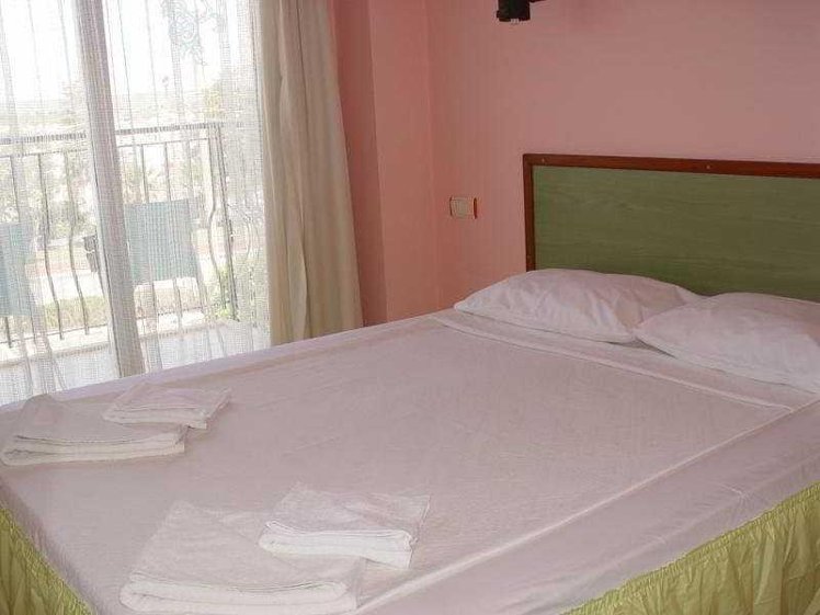 DOUBLE STANDARD Room