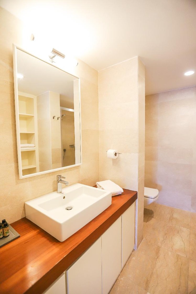 APARTMENT FOUR BEDROOMS ONE BATHROOM Room