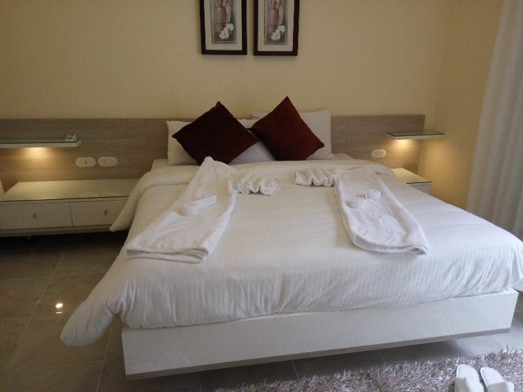 DOUBLE STANDARD Room
