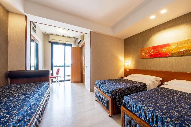 TWIN NON SMOKING Room