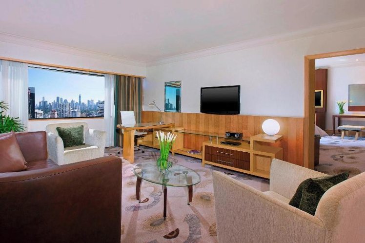 SUITE DELUXE TWO DOUBLE BEDS Room