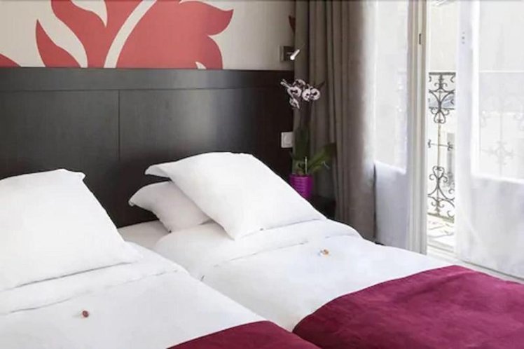 TWIN STANDARD Room