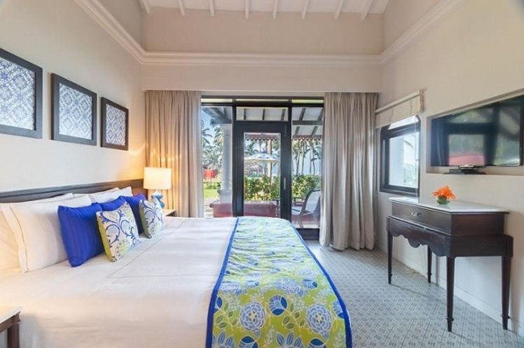 VILLA SEA VIEW KING BED Room