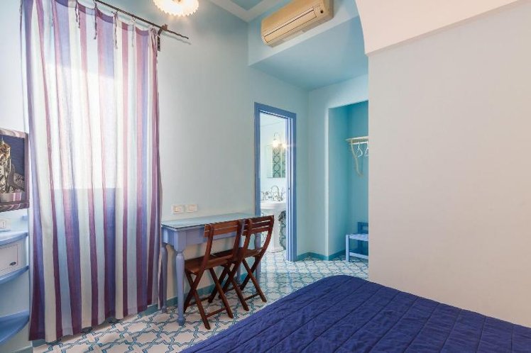 Double or Twin ECONOMY Room