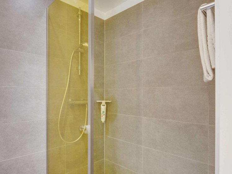 TWIN STANDARD Room