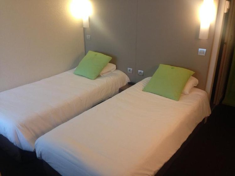 TWIN STANDARD Room