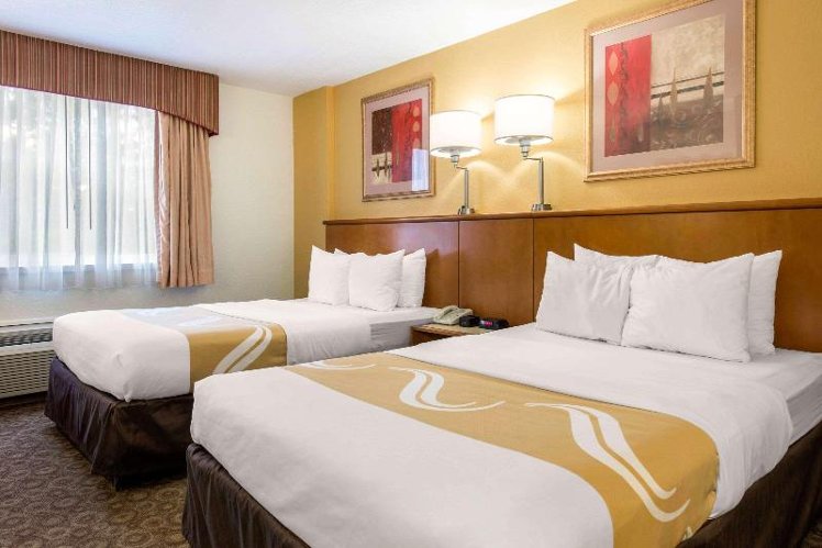 SUITE TWO QUEEN BEDS NON SMOKING Room