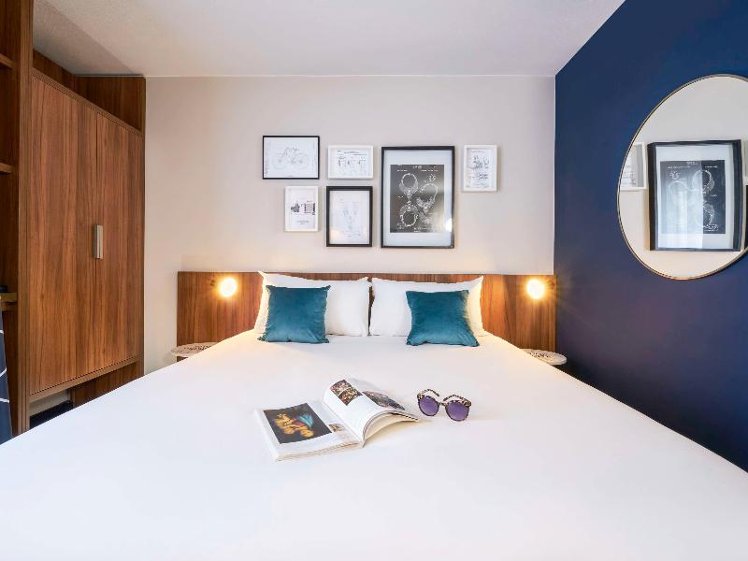 SUITE CONNECTING ROOM Room