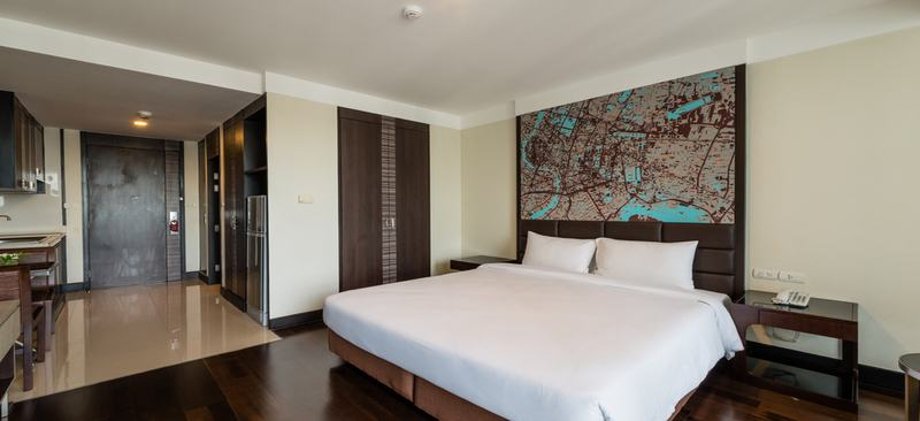 Double or Twin DELUXE Room