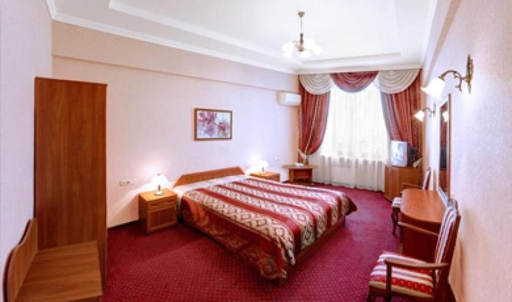 DOUBLE SINGLE USE STANDARD Room