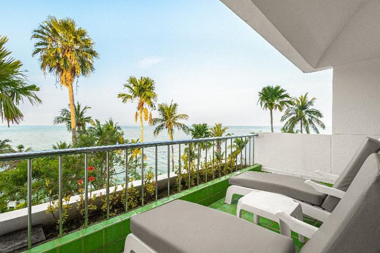 DOUBLE HONEYMOON Room
