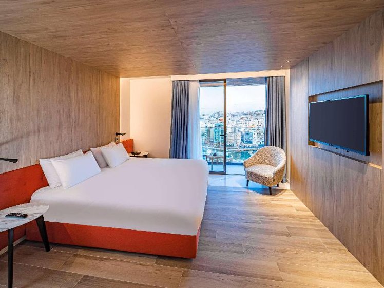 DOUBLE SUPERIOR BAY VIEW Room