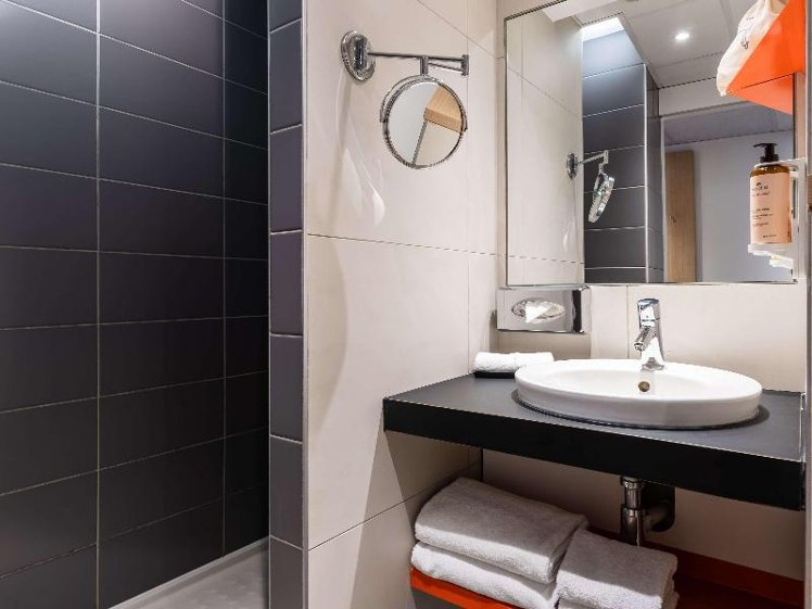 DOUBLE SUPERIOR Room