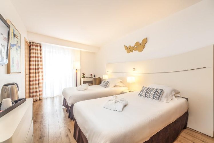 DOUBLE CLASSIC Room