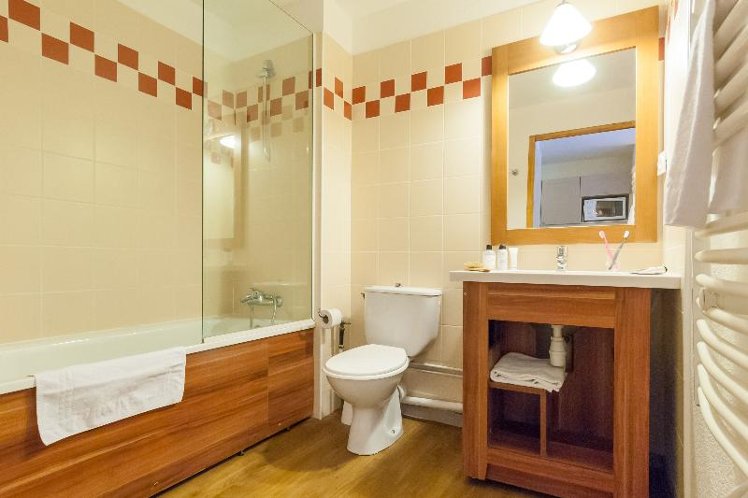 APARTMENT CAPACITY 5 Room