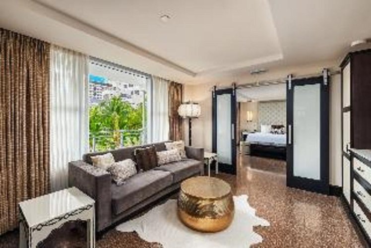 SUITE PARK VIEW Room