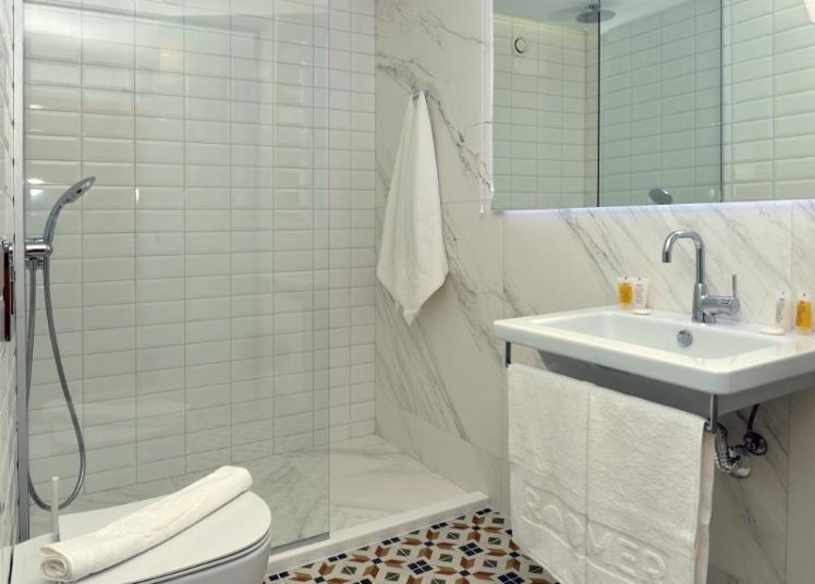 DOUBLE STANDARD Room