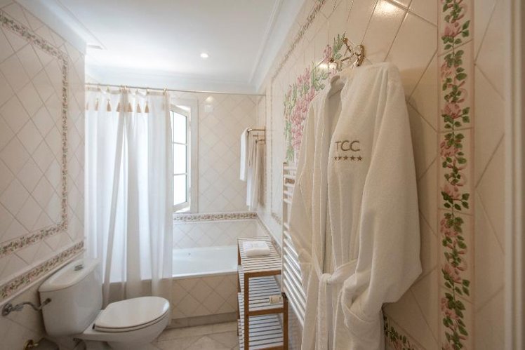 Double or Twin SUPERIOR Room