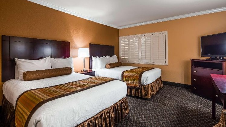 Room TWO DOUBLE BEDS NON SMOKING Room
