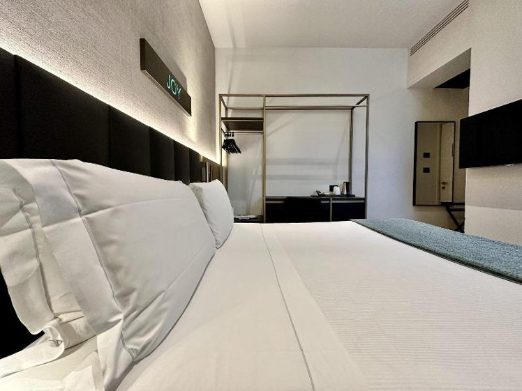 DOUBLE ECONOMY Room