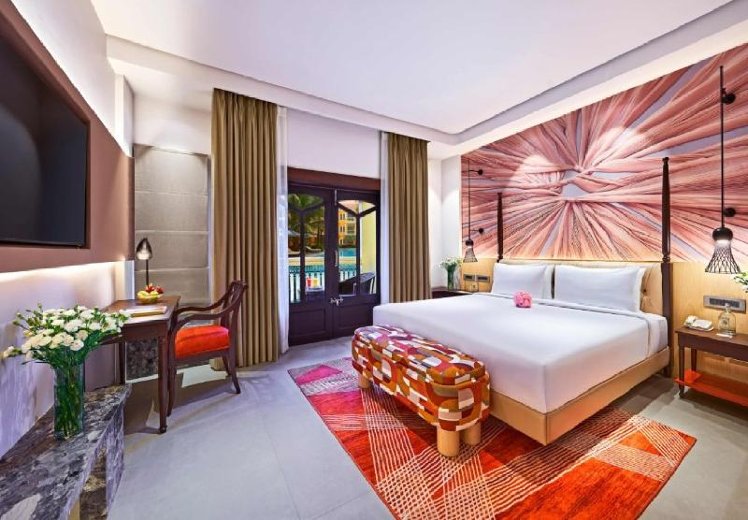 DOUBLE PREMIUM WITH VIEWS Room