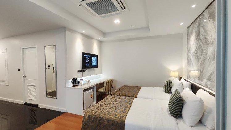 DOUBLE GRAND Room
