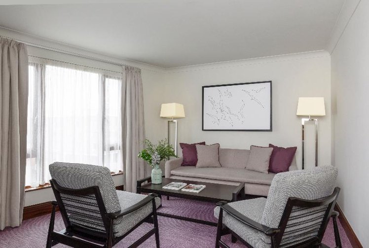 JUNIOR SUITE STANDARD Room